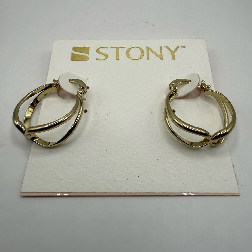 Stony Women's Gold Twist Earrings with Snap Closure Beautiful